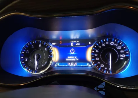 2015 Chrysler 200 C from USA, damaged, VIN 1C3CCCCG7FN527936